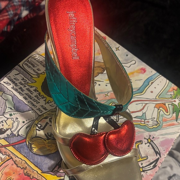 Jeffrey Campbell Red and Gold Heart Sandals - Picture 4 of 5